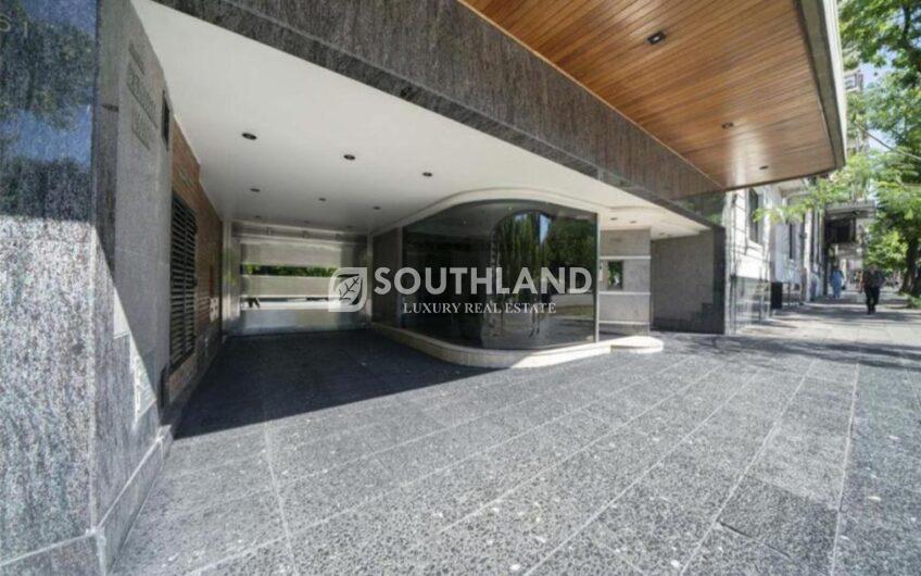 Edif Central Park Piso 4 dorm play-room 2 cocheras 240m2