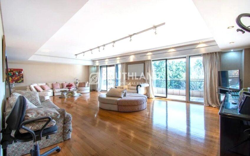 Edif Central Park Piso 4 dorm play-room 2 cocheras 240m2