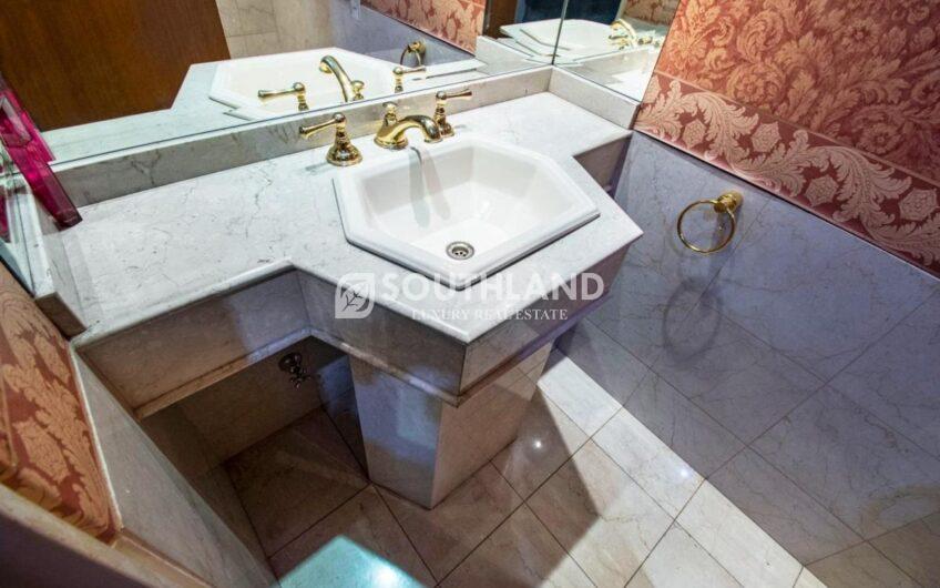 Edif Central Park Piso 4 dorm play-room 2 cocheras 240m2
