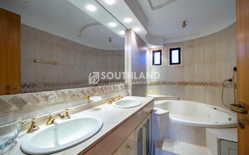 Edif Central Park Piso 4 dorm play-room 2 cocheras 240m2