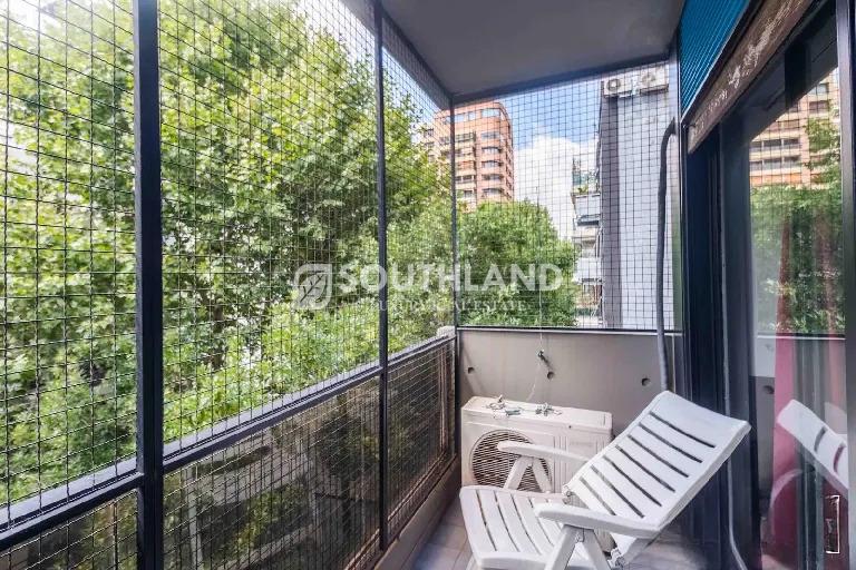 Sinclair y Av. Libertador Semipiso 3 dorm coch 143m2