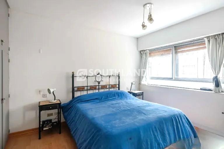 Sinclair y Av. Libertador Semipiso 3 dorm coch 143m2