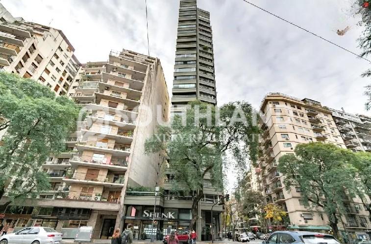 TORRE BRUNETTA Las Heras esq. Rep. Arabe Siria 181m2 3 dormitorios cochera
