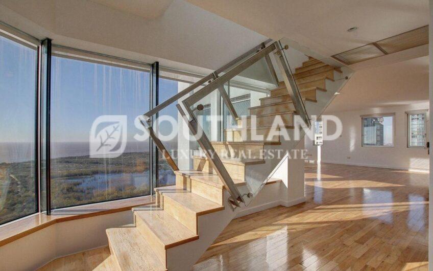 TORRE RENOIR Penthouse Duplex 224m2 3 dormitorios en suite 2 cocheras